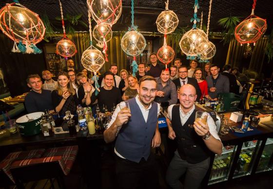 Nealkoholinių kokteilių gaminimo pamoka (cocktail hour)