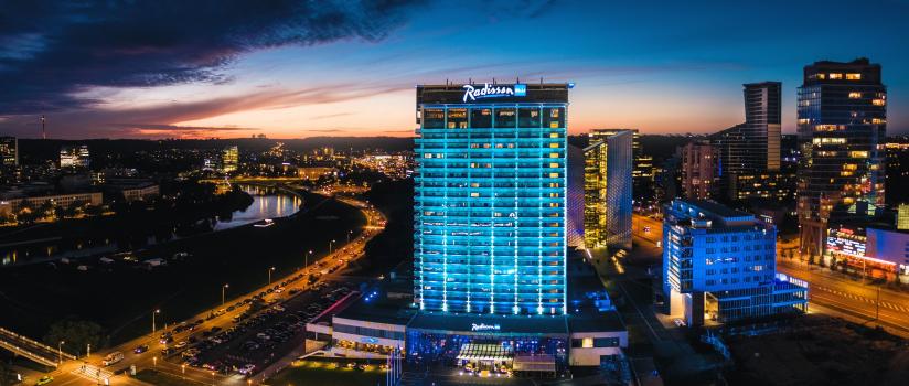 Norime pasidalinti žinia, kad Radisson Blu Hotel Lietuva viešbutis turi specialų pasiūlymą jūsų renginiams!