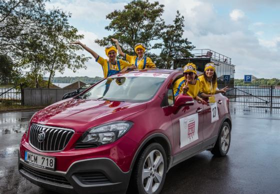 Roadgames automobiliu, pėsčiomis, dviračiu