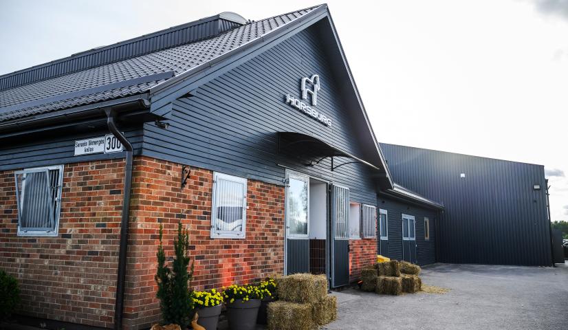 Horsburg Equestrian Club  - išskirtinė vieta renginiams šalia Vilniaus!