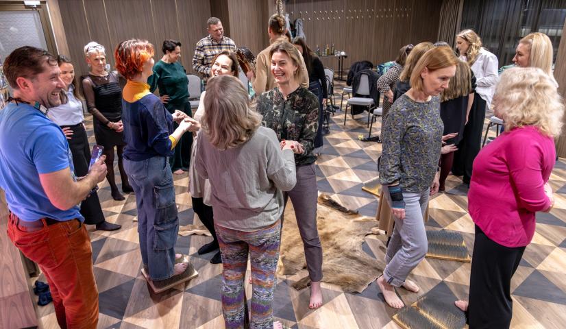 Pramogos kolektyvui Vinetu Kaime arba klientu pasirinktoje erdvėje