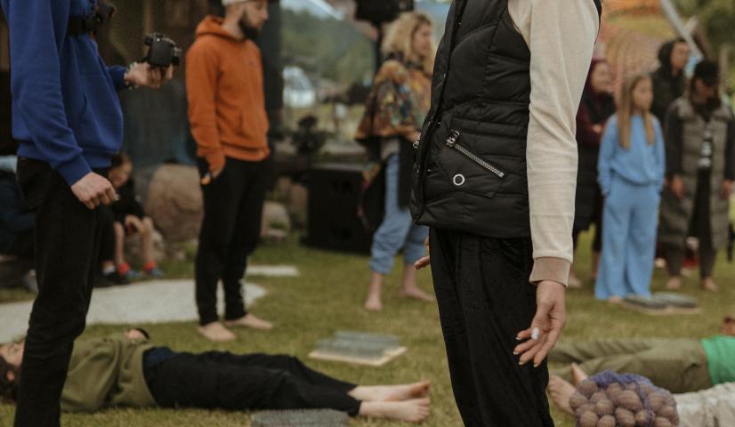 Stovėjimo ant vinių praktika rate