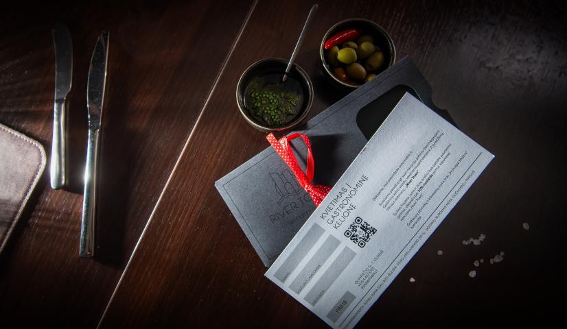 River Town restoranas