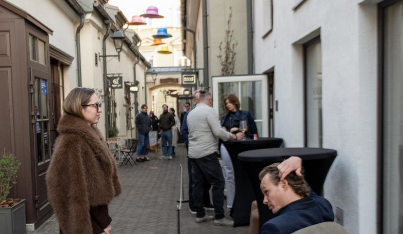 „KALVE“ – meno, dizaino ir įkvėpimo erdvė Užupyje, Jono Mekos skersvėjyje