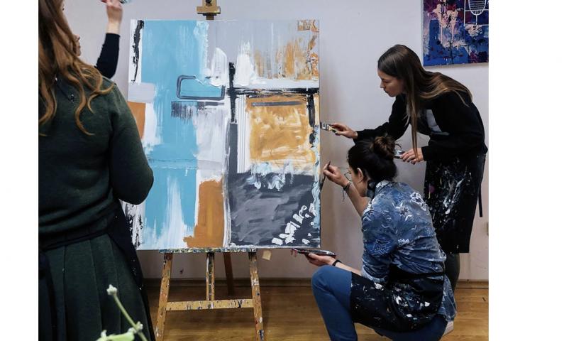 Privatus vakaras pramoginėje tapybos studijoje