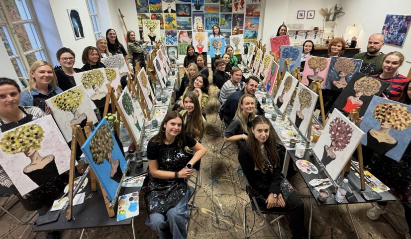 Privatus vakaras pramoginėje tapybos studijoje