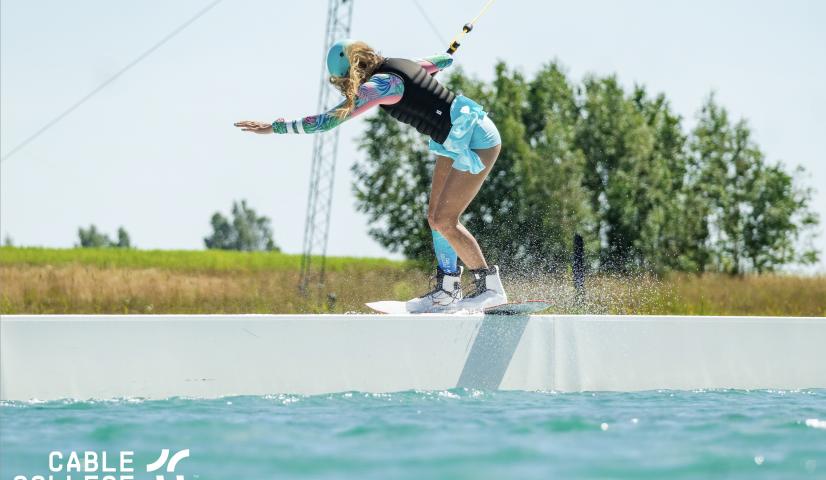 Vandenlenčių treniruotė su treneriu