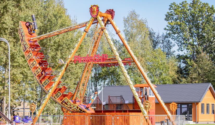 Komandos formavimo žaidimas ,,Surask LABI parko lobį"